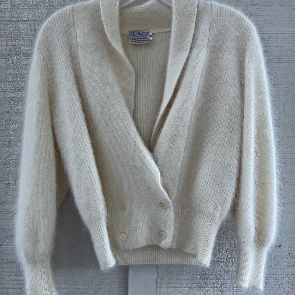 Cream Angora Sweater size Medium!